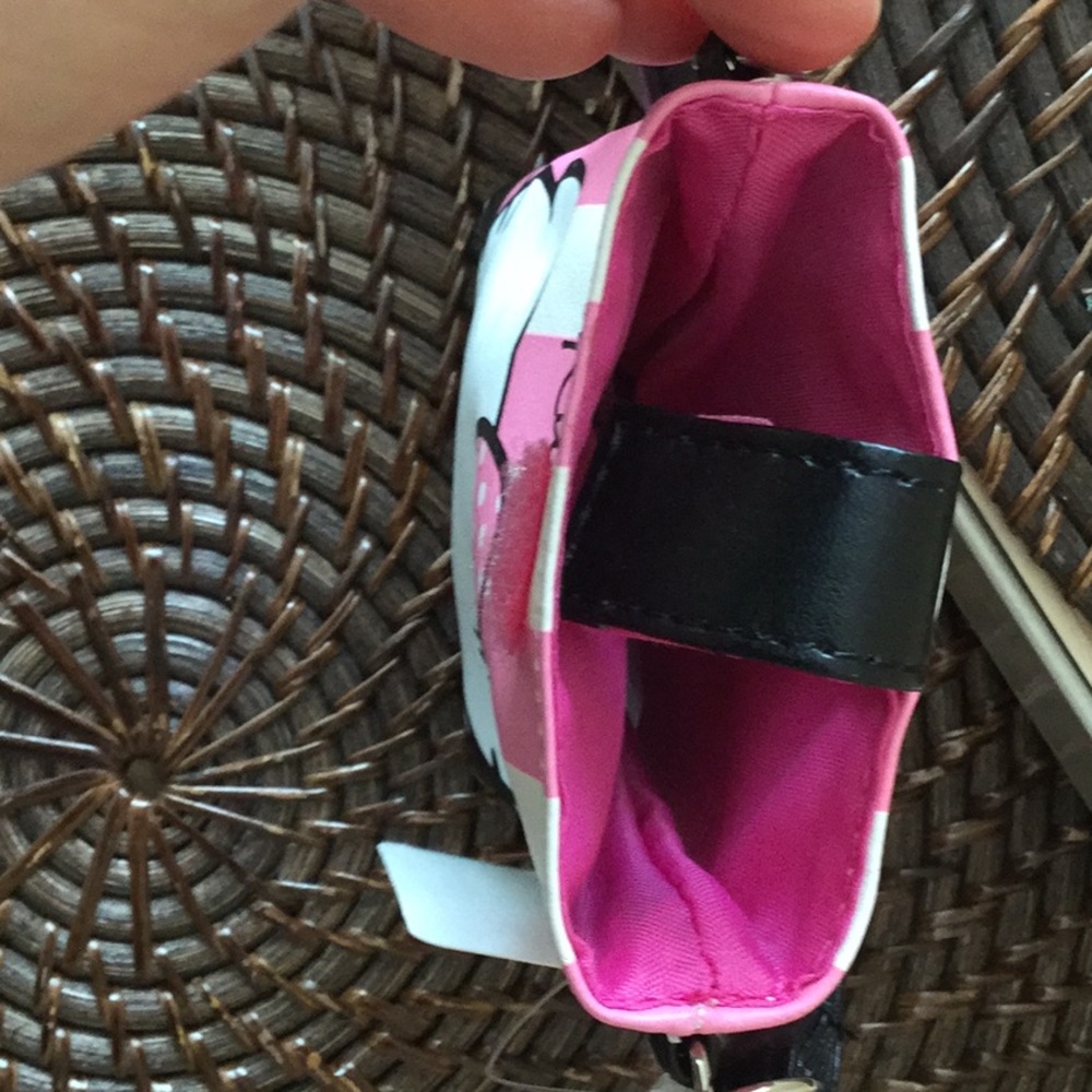 Hello kitty pouch - Picture 4 of 4